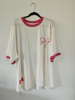 ●●SABBI RARE OVERSIZED TEE NWT SIZE XL●●